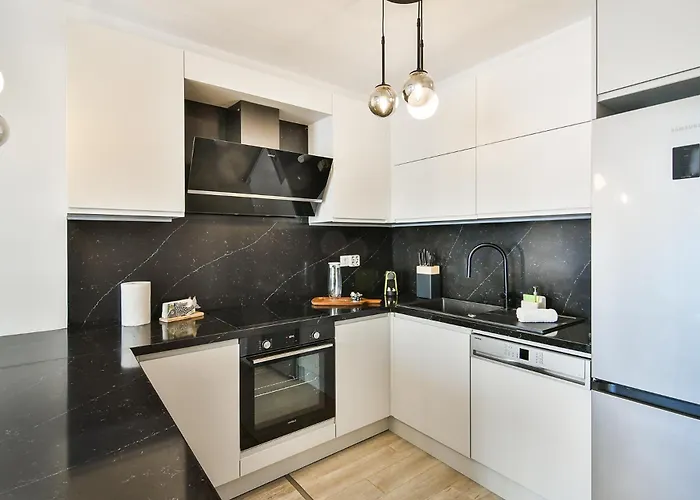 Super Luxury Flat For 2 In Deluxe Azur * Варна