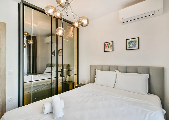 Super Luxury Flat For 2 In Deluxe Azur Варна