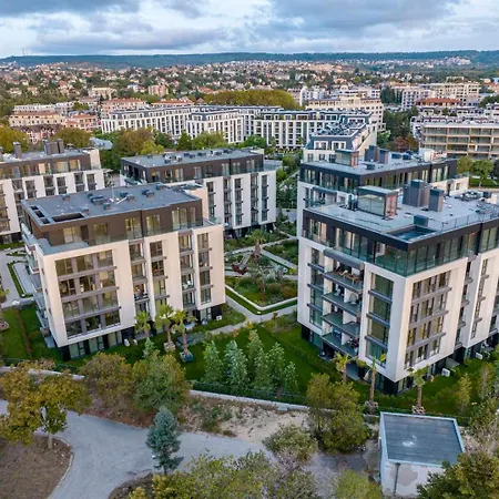 Super Luxury Flat For 2 In Deluxe Azur Daire