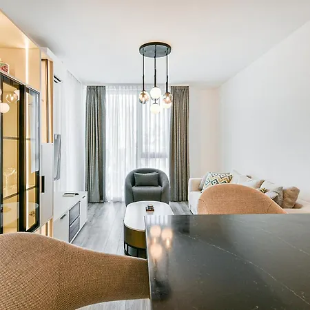 Super Luxury Flat For 2 In Deluxe Azur Apartment Varna