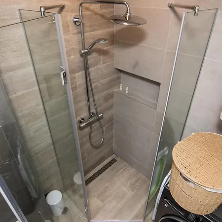 Super Luxury Flat For 2 In Deluxe Azur アパート